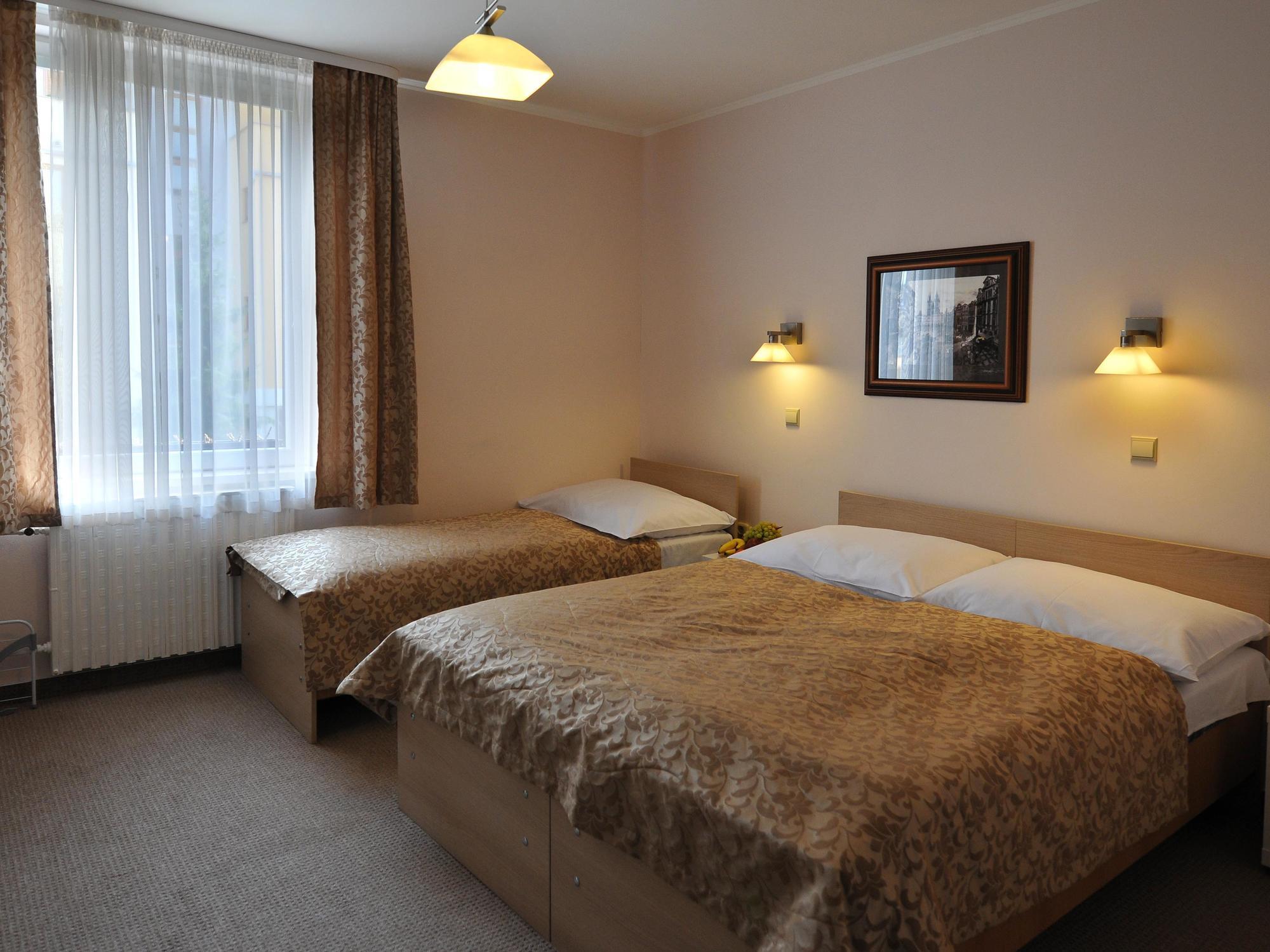 פראג Hotel Wilhelm מראה חיצוני תמונה