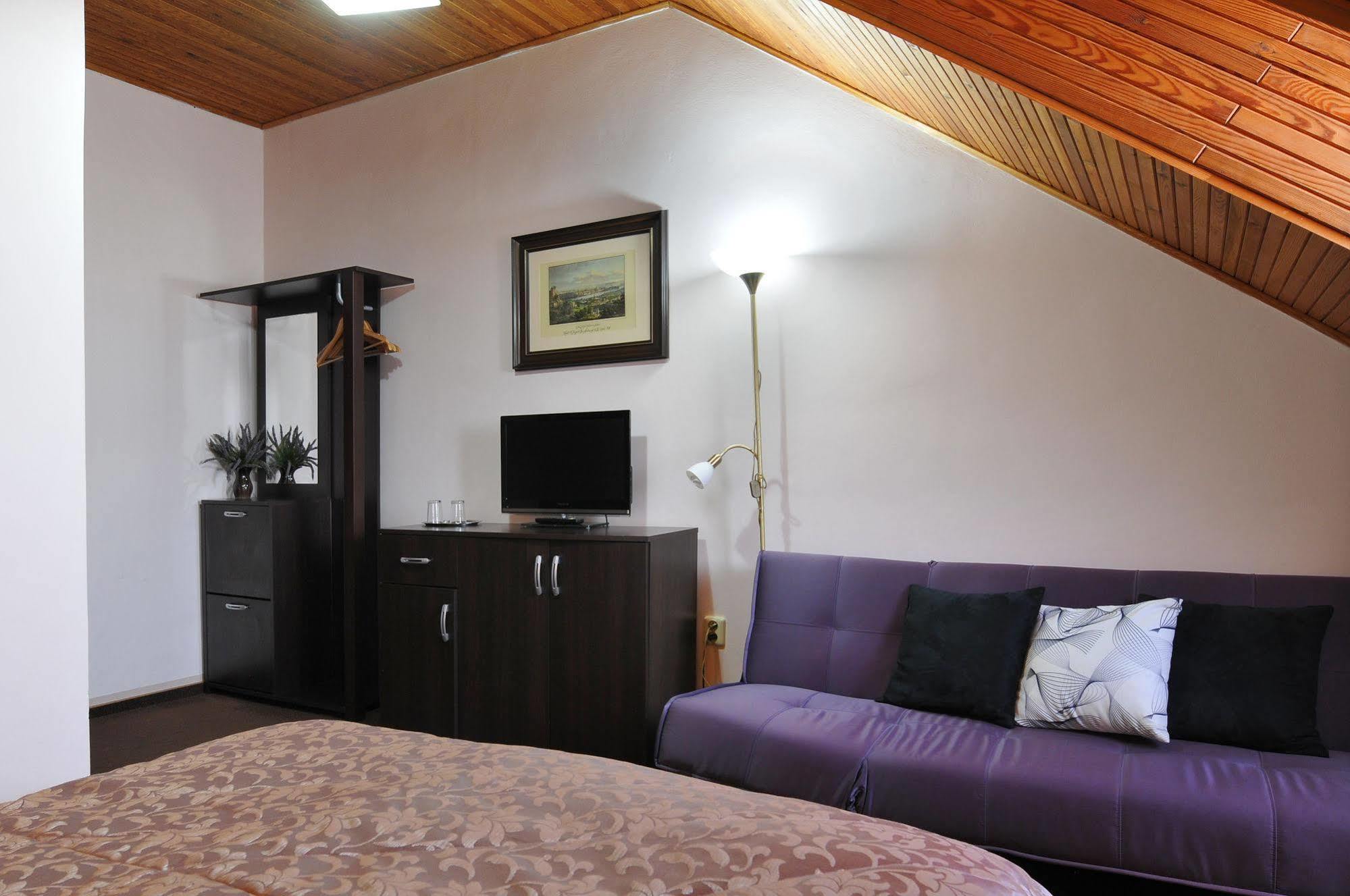 פראג Hotel Wilhelm מראה חיצוני תמונה